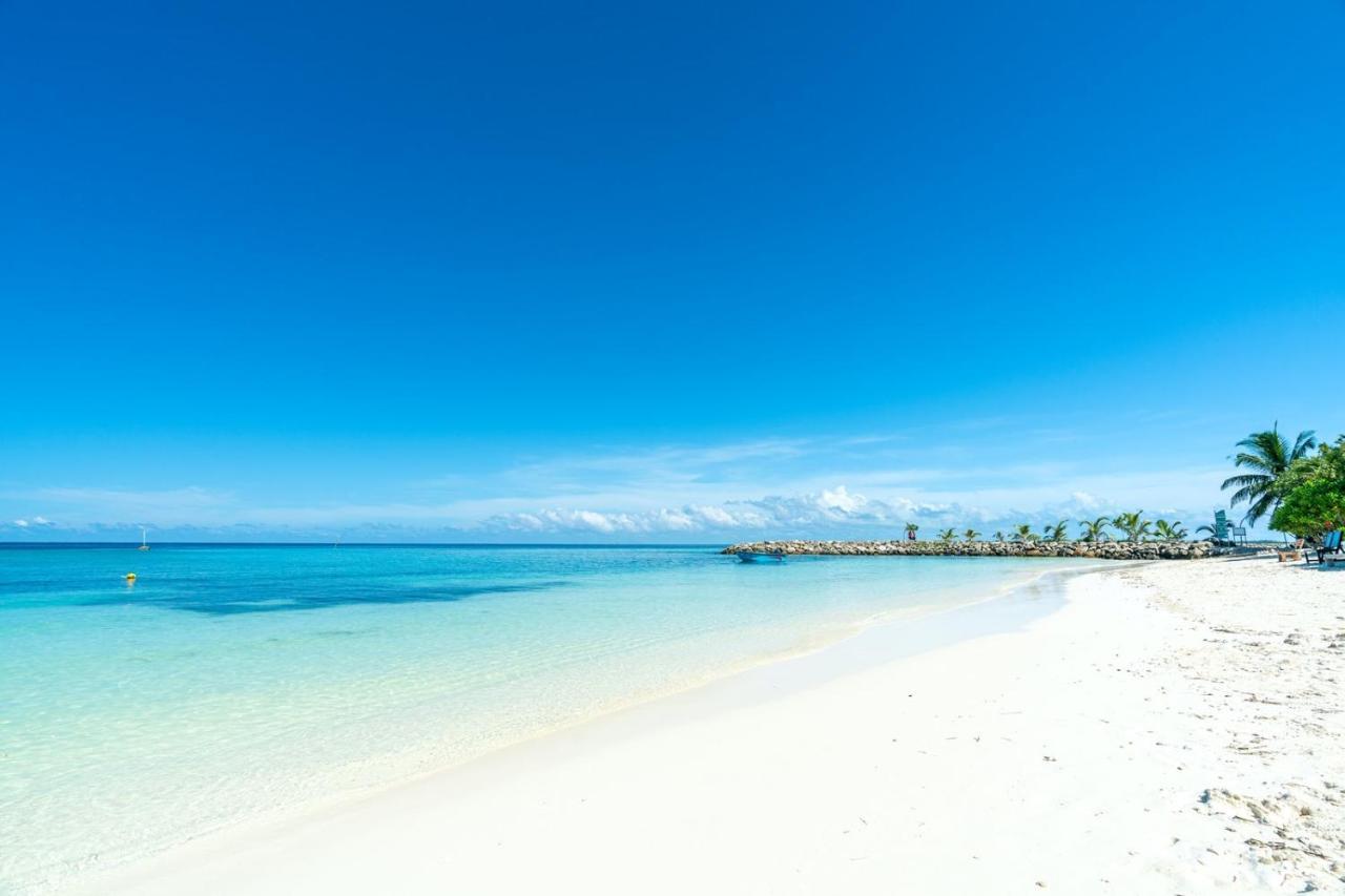 Paradise Retreat, Maafushi Eksteriør billede
